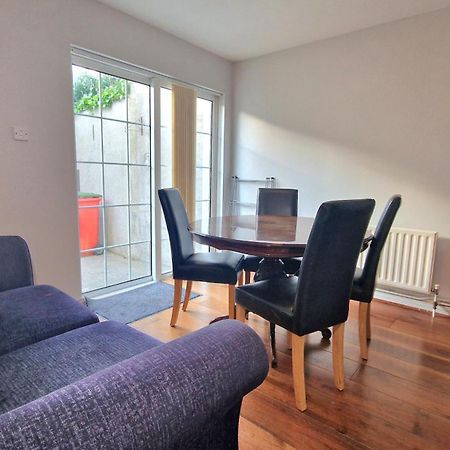 4 Bedroom Townhouse Galway Bagian luar foto