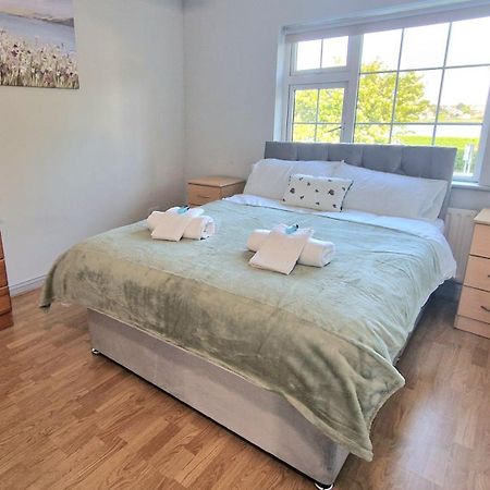 4 Bedroom Townhouse Galway Bagian luar foto